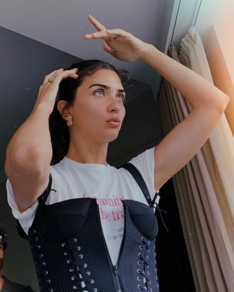 tuba buyukustun estetik yaptirdi